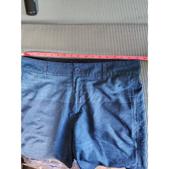 Vans Vanphibian Board Shorts Men’s Size 32 Polyester - Picture 3 of 9